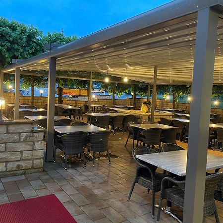 Lightplace • Groessere Gruppen • 4 Einzelzimmer • Boxspring • Smart Tv • Biergarten • Restaurant Brunswick Exterior foto